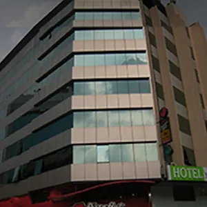 hotel-ambassador.kualalumpurs-hotels.com/